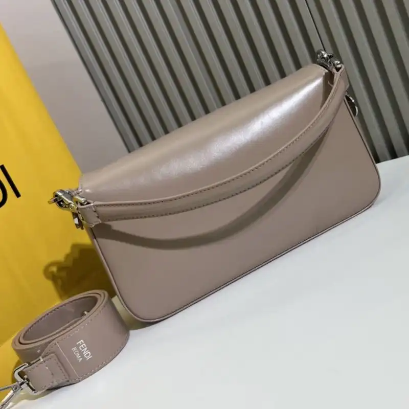 Affordable Fendi Medium Baguette Bag In Tiffany Smooth Leather Khaki 0126