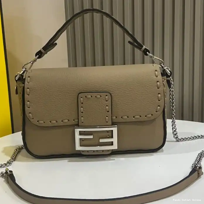 Affordable Bag Romano Fendi Khaki Leather Cuoio Baguette Mini Selleria In 0304