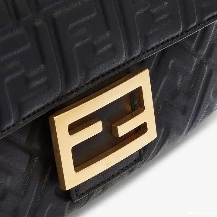 Affordable Midi Bag Motif Black FF Fendi Chain In Leather Nappa Baguette 0311