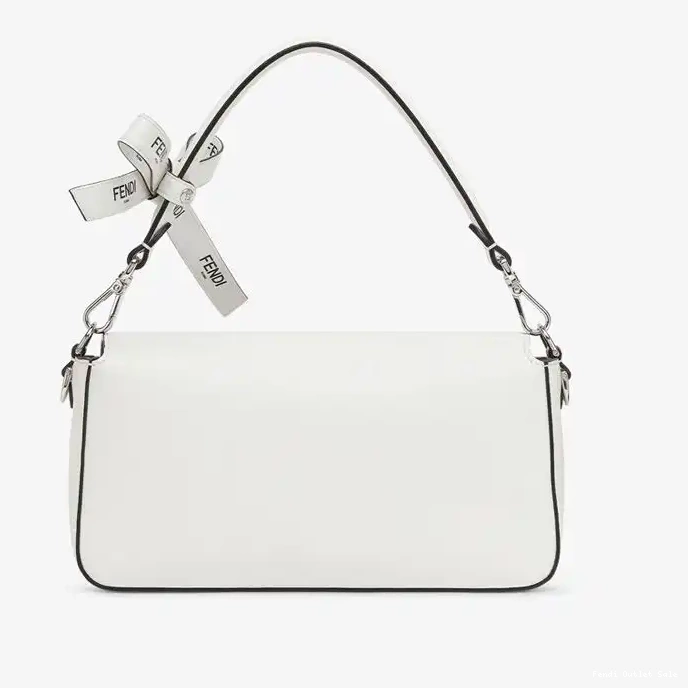 Affordable Motif Medium Nappa Bag Fendi In Baguette Leather Baguette The White 0303