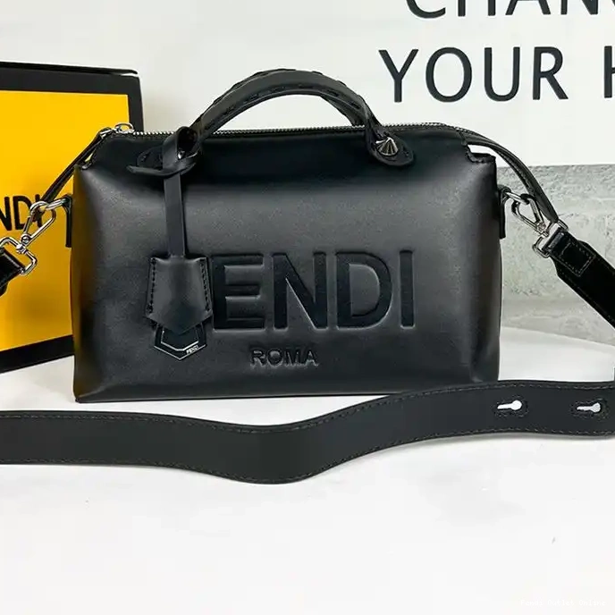 Fendi Black By Boston ROMA Leather Way The In Logo Bag Medium Calf 0313