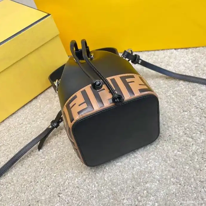 Affordable Motif Leather Fendi In Brown FF Mini Calf Mon Bucket Tresor Black Bag 0316
