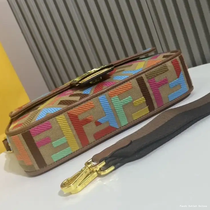 Affordable Multi Motif Baguette Canvas Beige In Medium FF Fendi Bag 0322